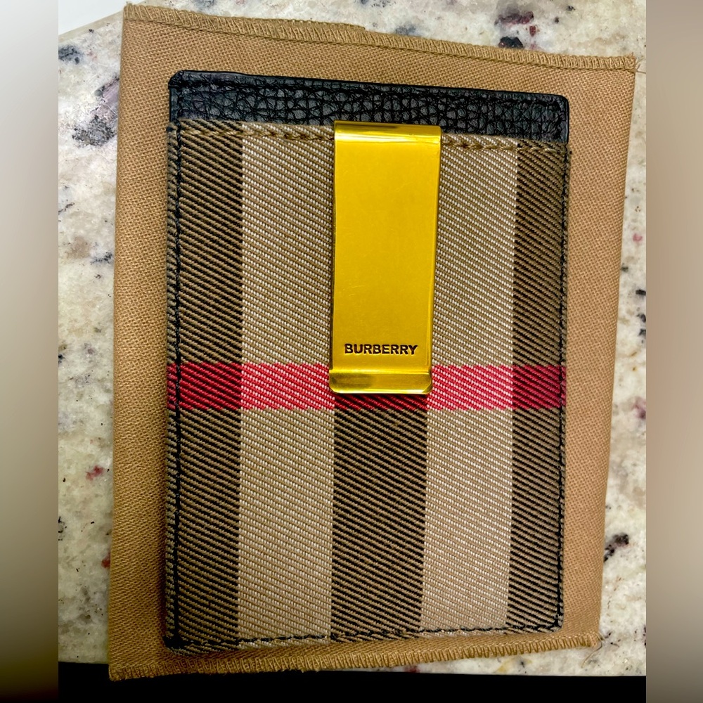 Burberry Money Clip Card Case